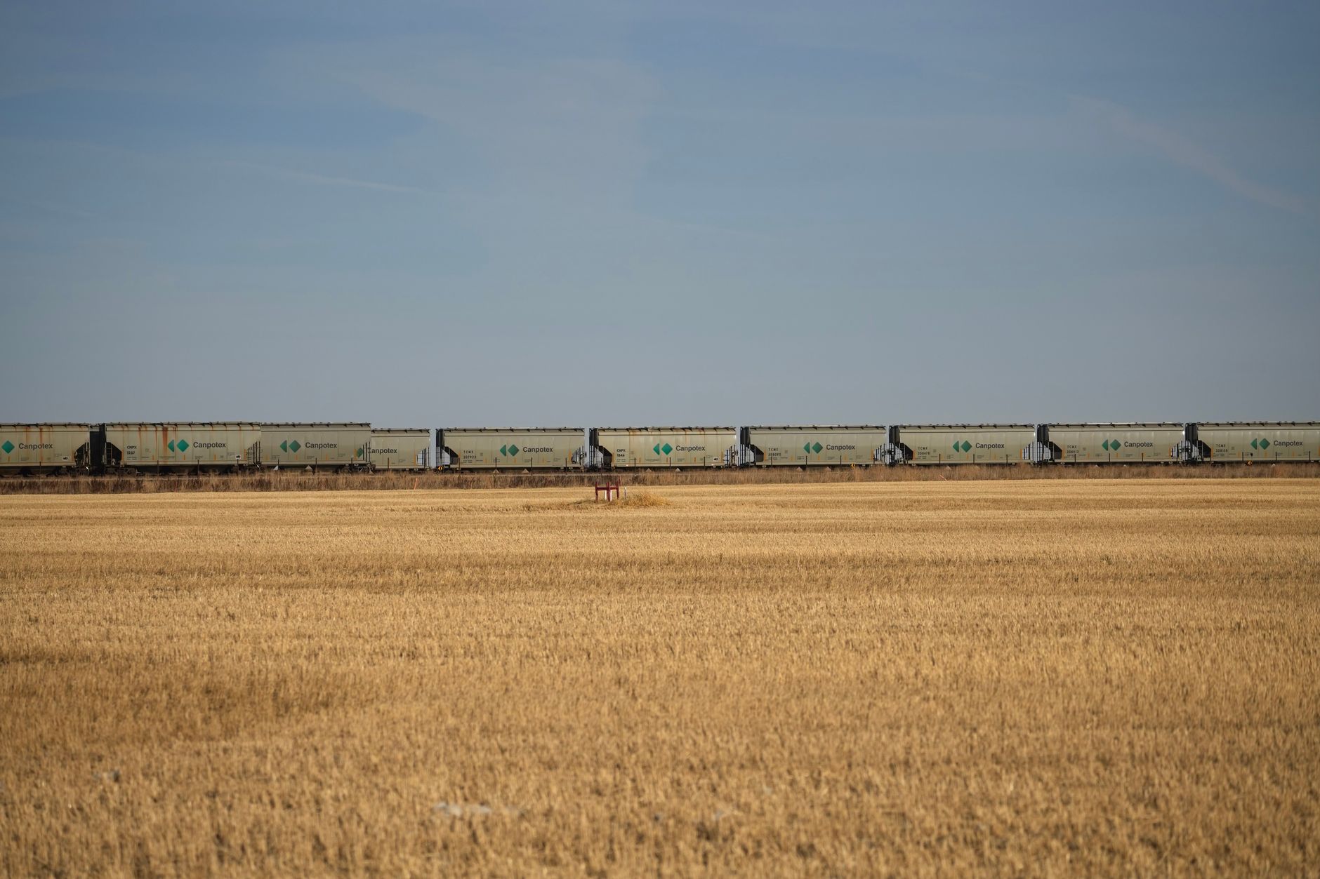 What's Going On With Canadian National Railway Co Stock Tuesday?