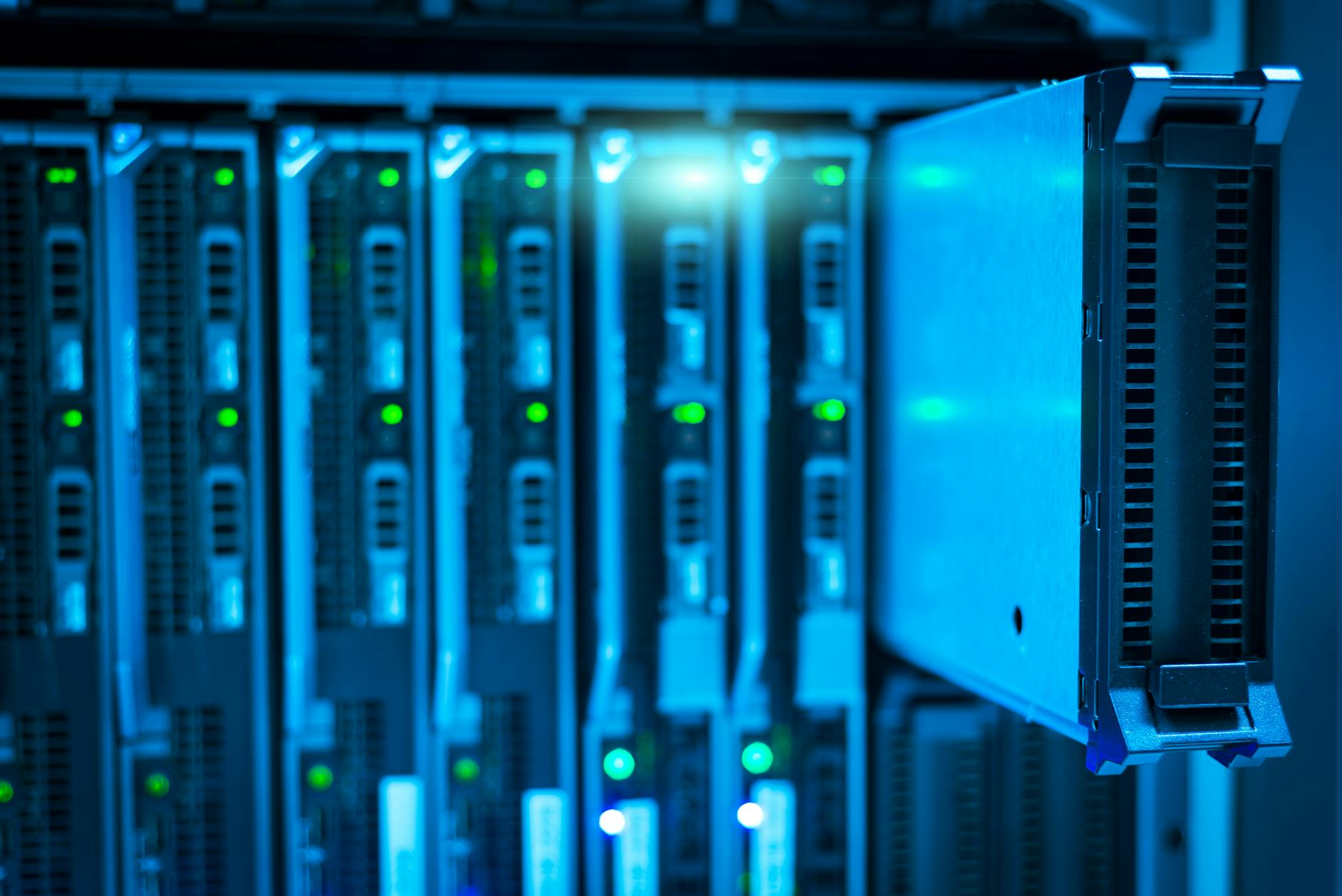 Is Celestica the Hottest AI Stock in Canada Right Now ?