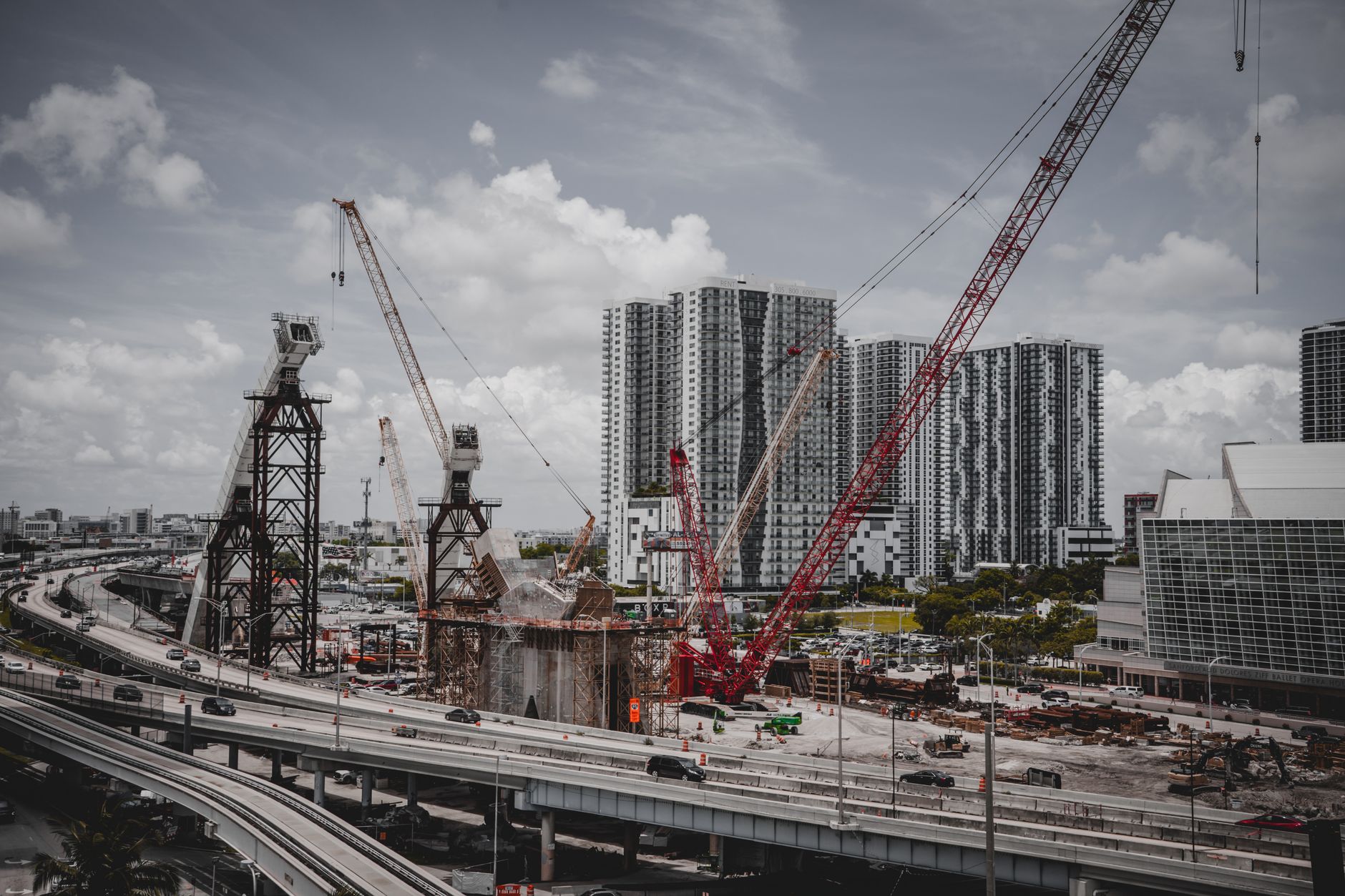 Why Brookfield Asset Management Ltd stock is tanking today