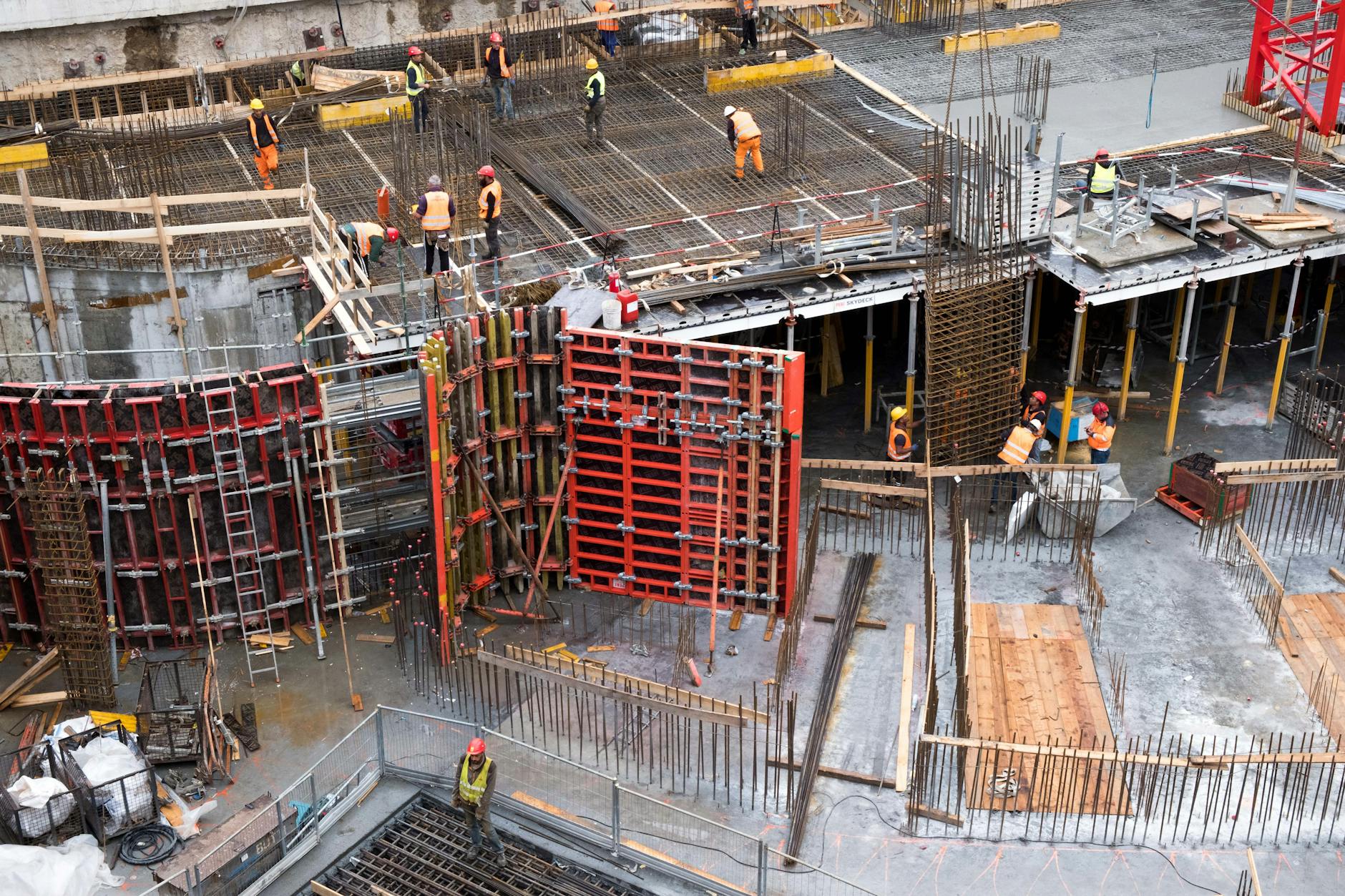 Aecon's Share Offering: Building a Stronger Foundation