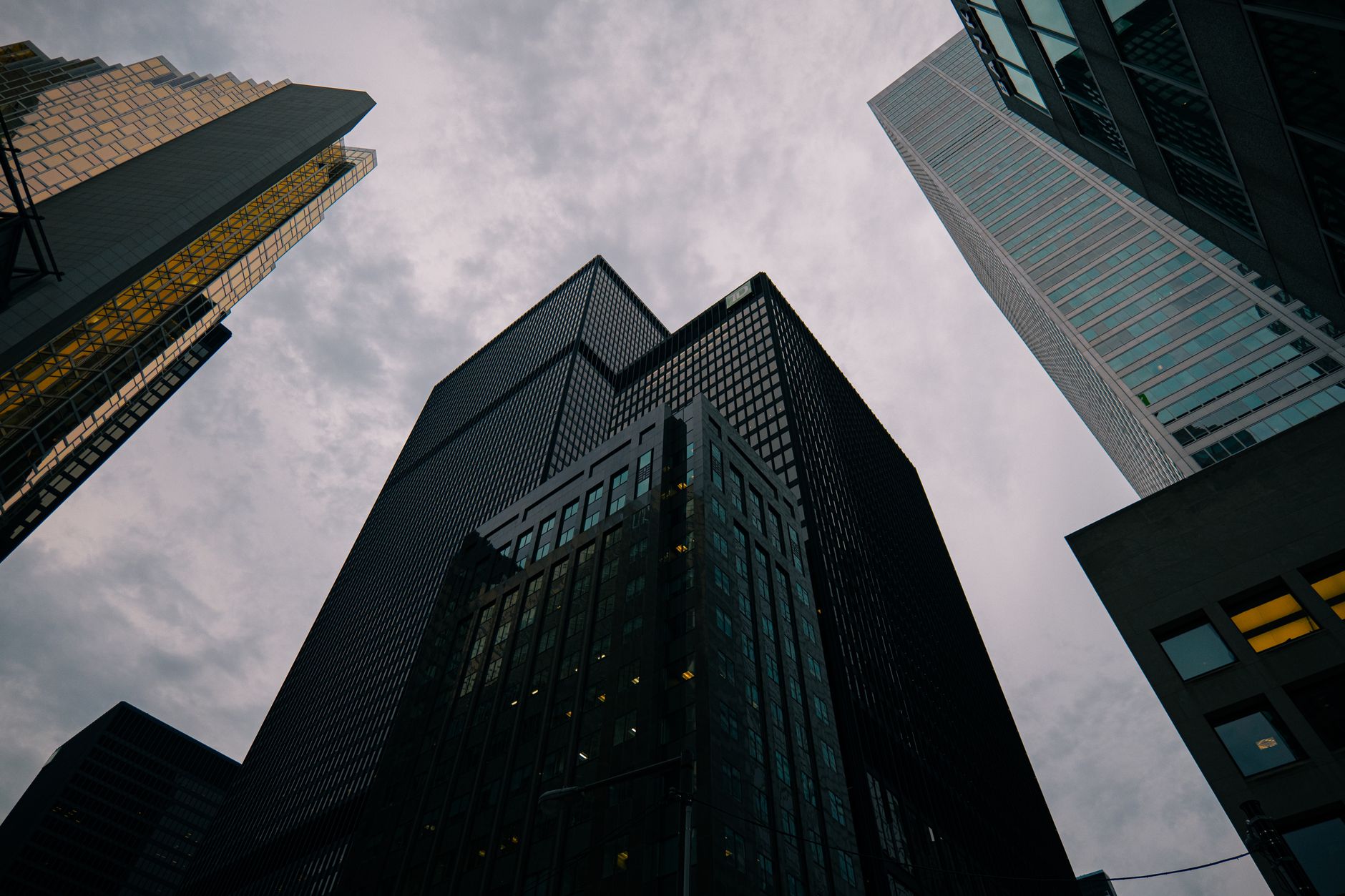 What's Going On With Stingray Group Inc. Stock Thursday?