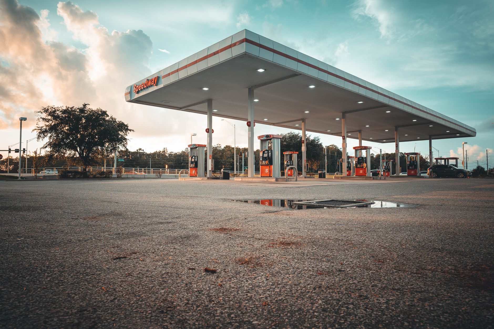 What to Expect from Alimentation Couche-Tard Inc. (ATD.TO) Earnings on June 23