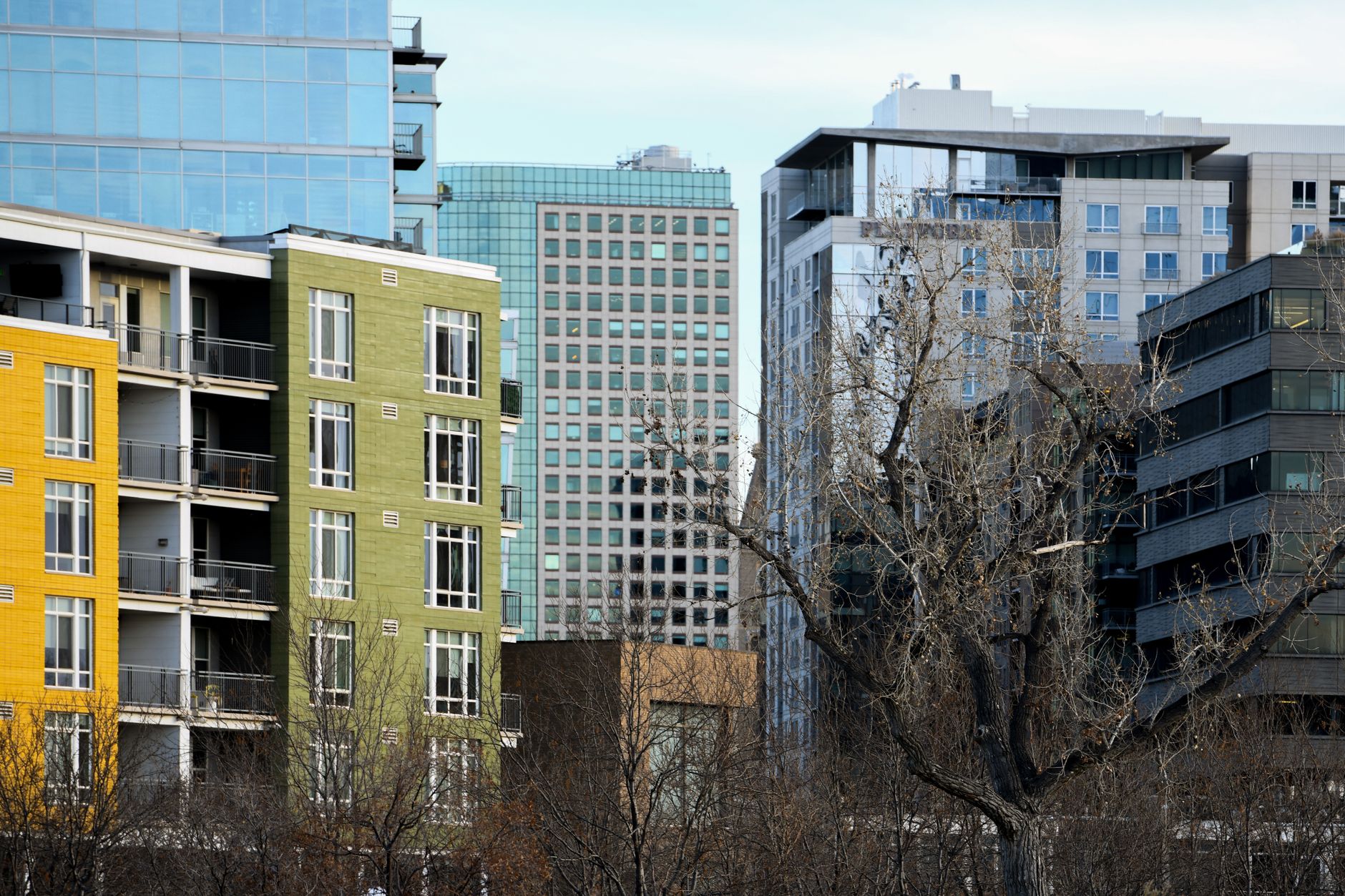 SmartCentres Boosts ESG Commitment with 2025 Report — Aiming for Net Zero and AI Innovation