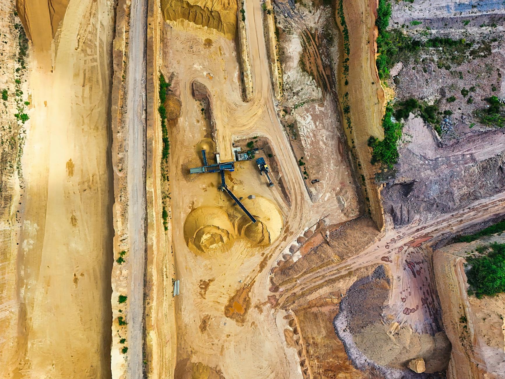 G Mining Ventures Corp. Strikes Gold with 10% Surge