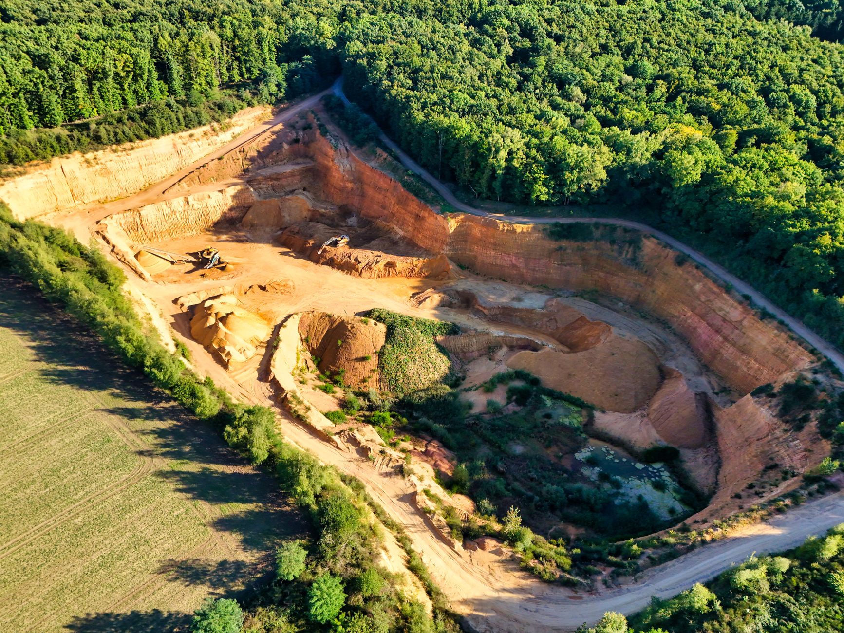 What's Going On With Transcontinental Inc Stock Thursday?