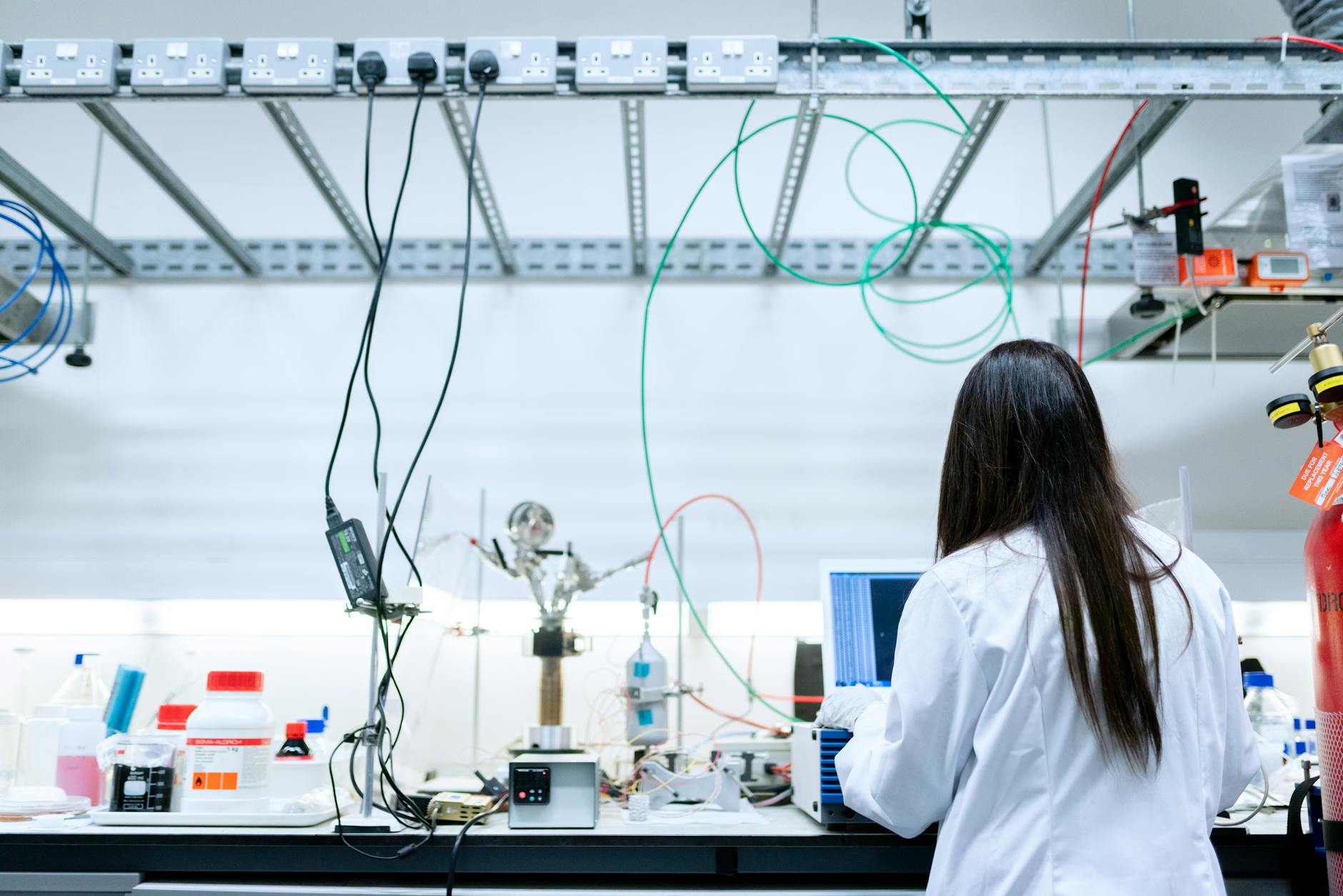 Xanadu Quantum Technologies Surges 8% in Last Session as Market Eyes Growth Potential