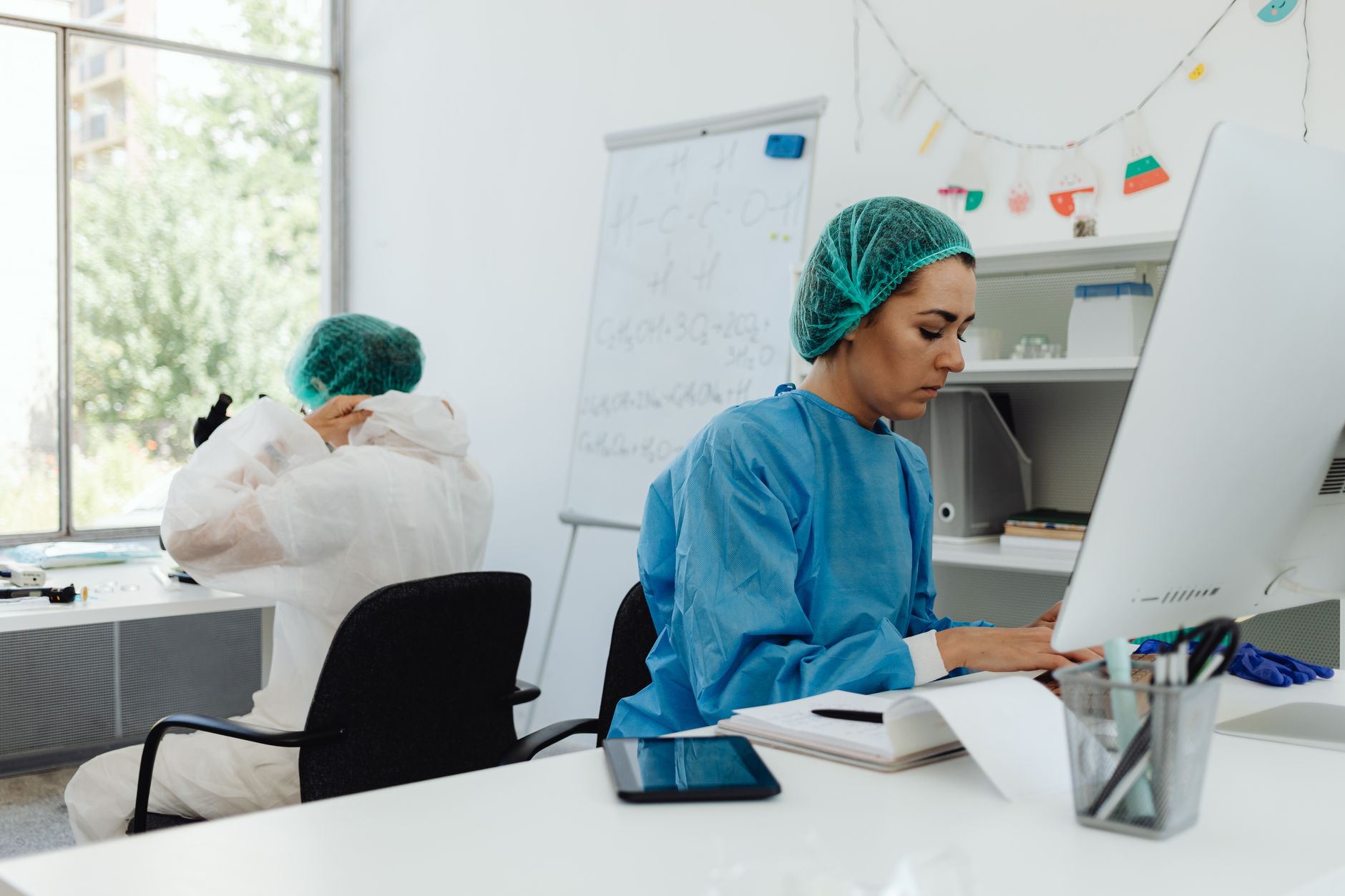 Why HealWELL AI Inc. stock is sliding today