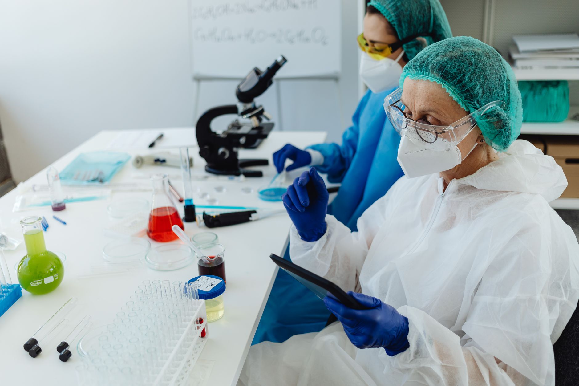 Why Cardiol Therapeutics Inc Class A stock is plummeting today