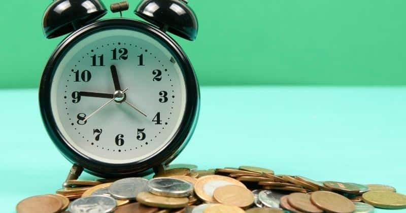 Started writing finance articles and coding apps