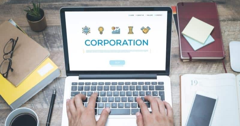 Registering a Corporation
