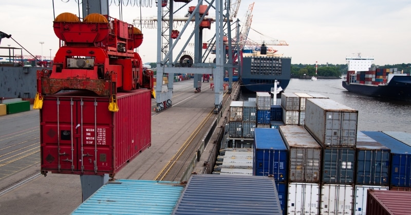Shipping Containers & Delivery